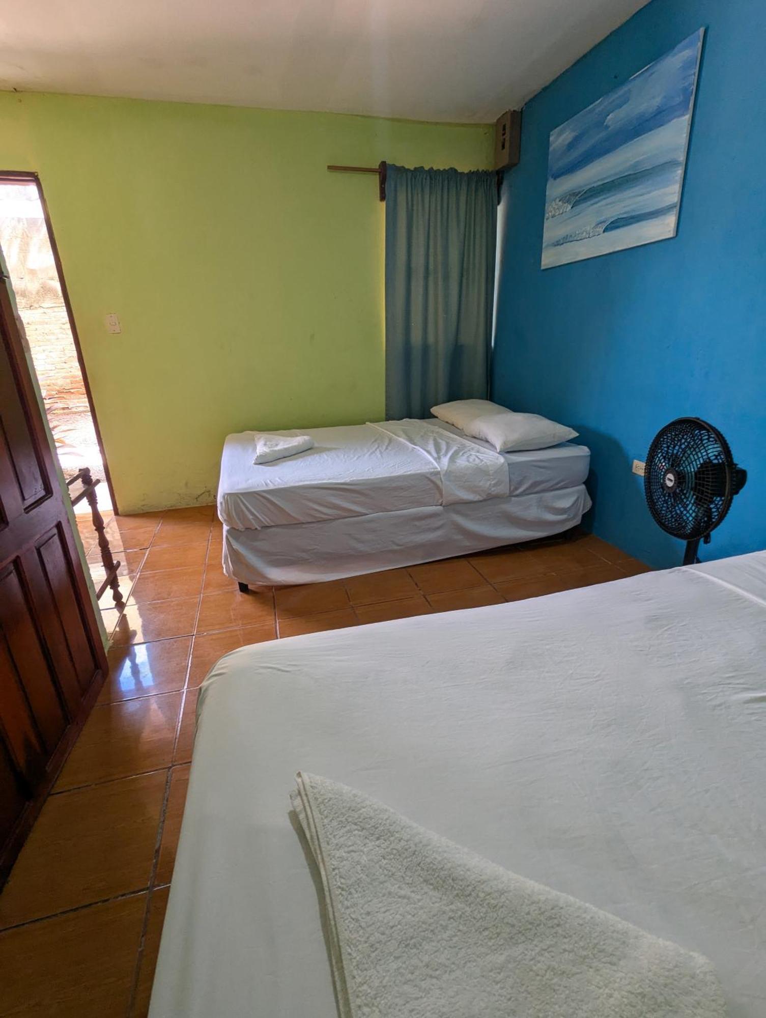 Chill Garrobo Hotel El Gigante Bilik gambar